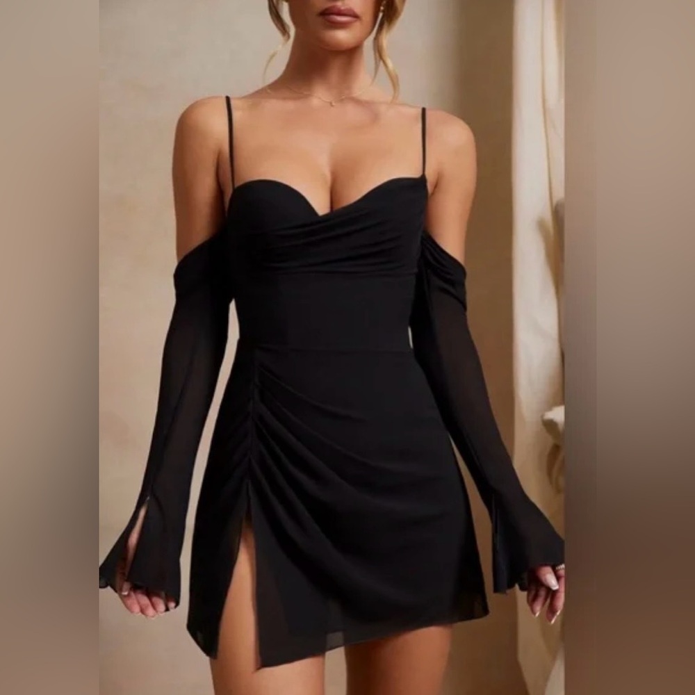 NWT Oh Polly Karolina Black Drape Corset Mini w Long Cold Shoulder Sleeves ZB8